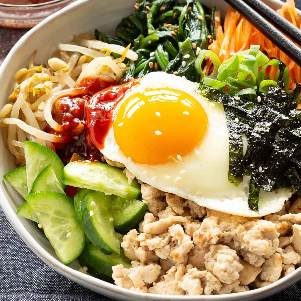 H8. Chicken Bi Bim Bap
